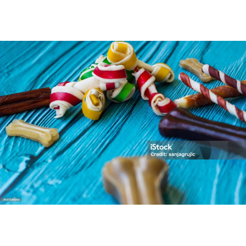Chewy Lamb Flavoured Bones & Sticks